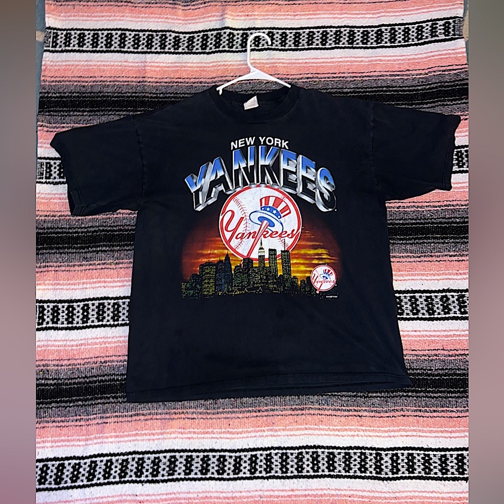 1998 Yankees Tee